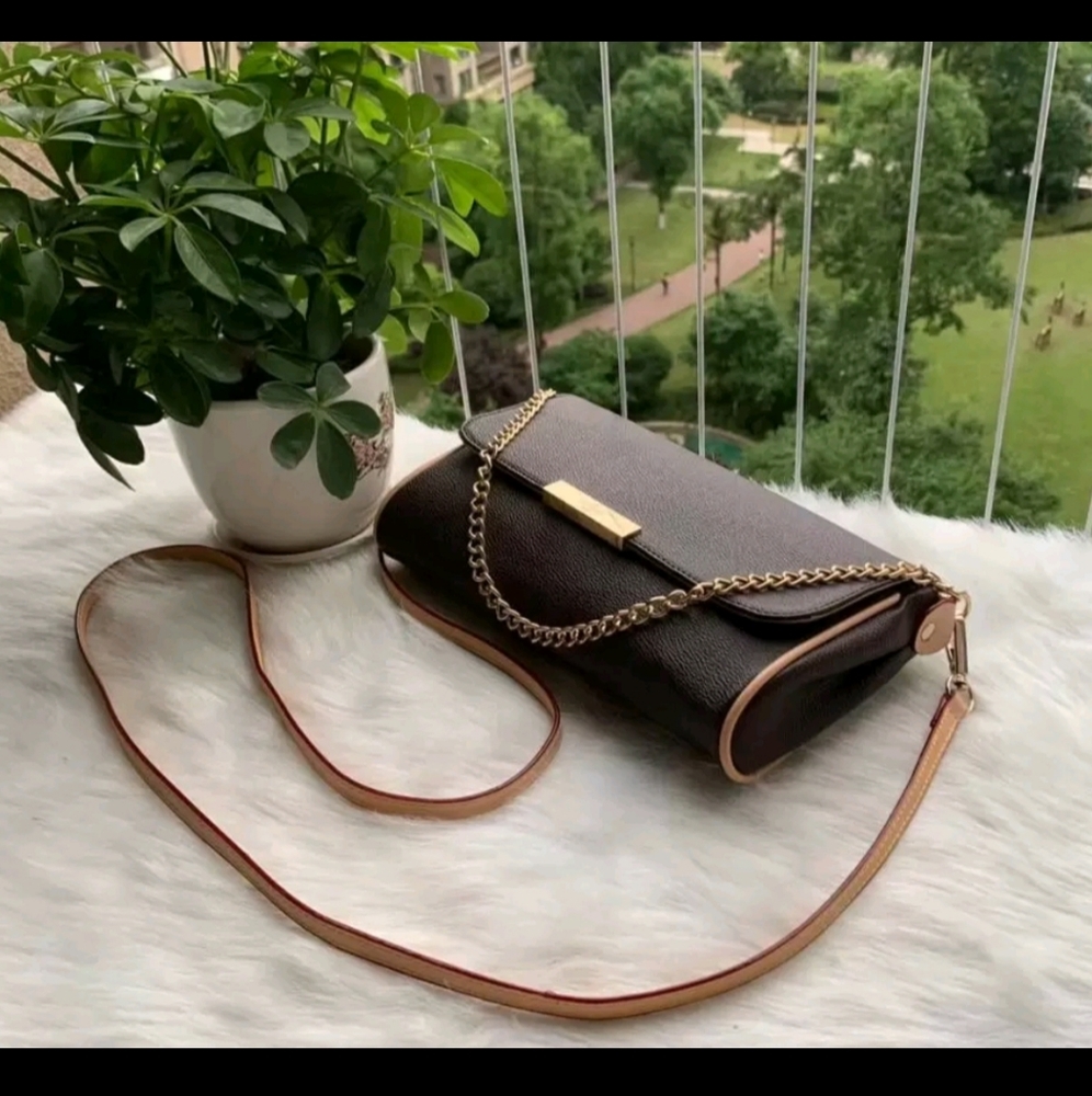 High Quality leather crossbody